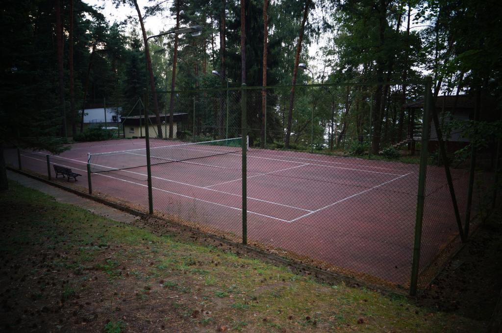 Ow Inter Piast Kalbornia - Z Wlasna Plaza Z Kapieliskiem I Przystania Dabrówno Exterior foto