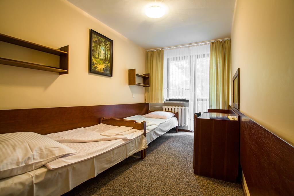 Ow Inter Piast Kalbornia - Z Wlasna Plaza Z Kapieliskiem I Przystania Dabrówno Exterior foto