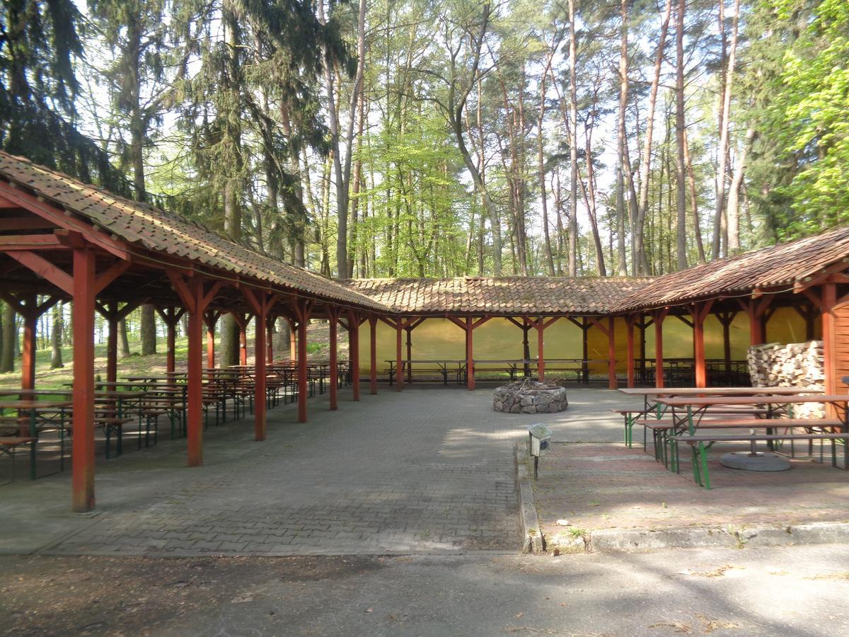 Ow Inter Piast Kalbornia - Z Wlasna Plaza Z Kapieliskiem I Przystania Dabrówno Exterior foto